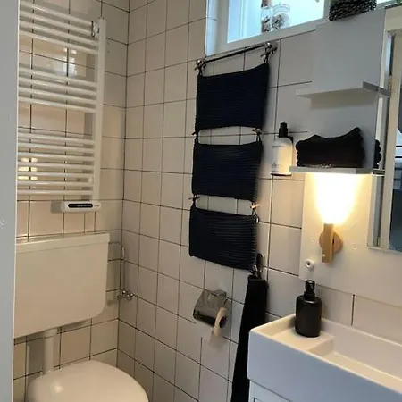 Gastenverblijf Met Een Grote Veranda En Jacuzzi Apartment *