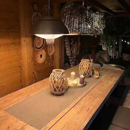 Gastenverblijf Met Een Grote Veranda En Jacuzzi Apartment Leidschendam