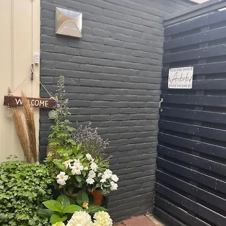 Gastenverblijf Met Een Grote Veranda En Jacuzzi *